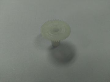 White Colour of Plastic Gear Mold Part with POM Material Made From Precise Injection Mold